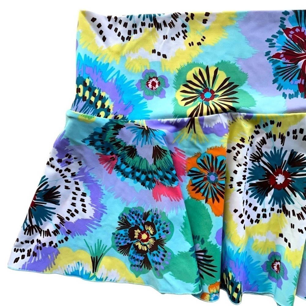 VICTORIA’S SECRET | NWOT | FLORAL PRINT BEACH COVER UP SKIRT | EXTRA LARGE - Picture 2 of 6